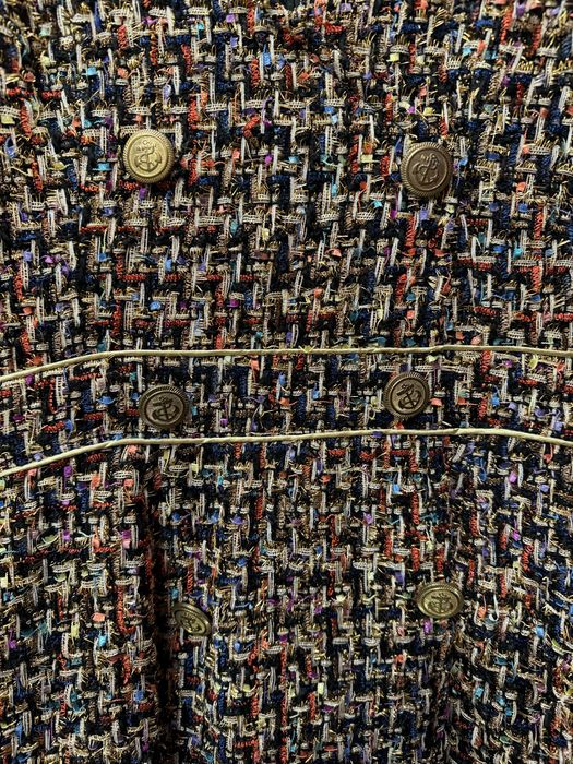 Елегантна рокля букле