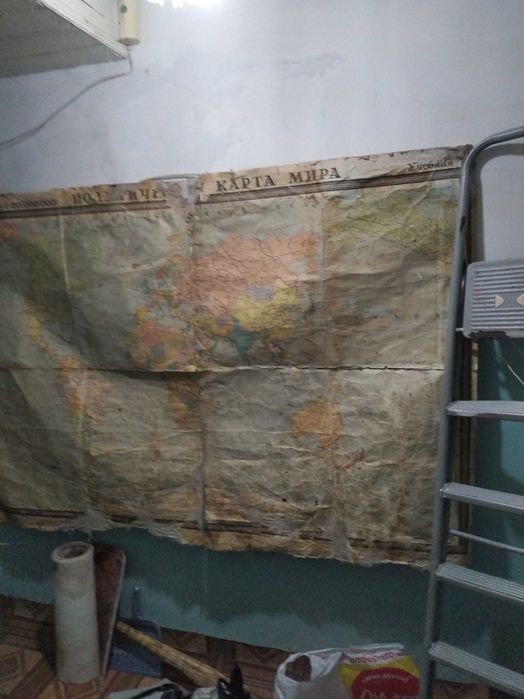 Карта мира настенная