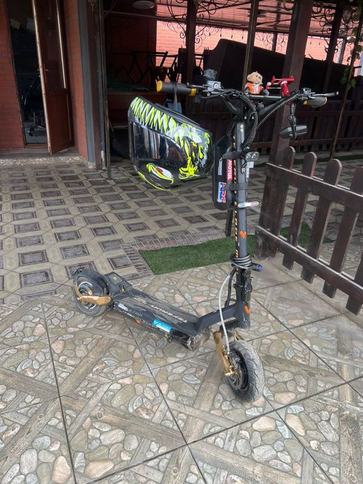 Срочно Продам самокат