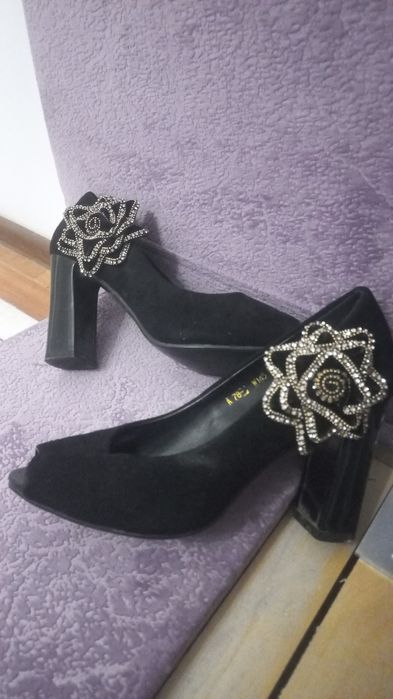 Туфлилер сатылады арзан