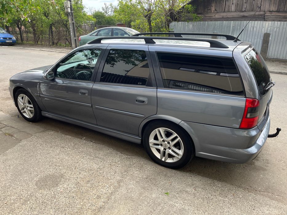 Opel vectra b caravan 1.8 benzina+gpl