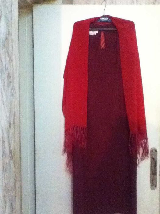 Платья вечерние  цвет Зимняя вишня Разм46-48 и длиное разм 44-46