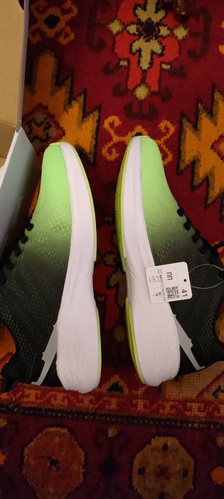 Мужские кроссовки