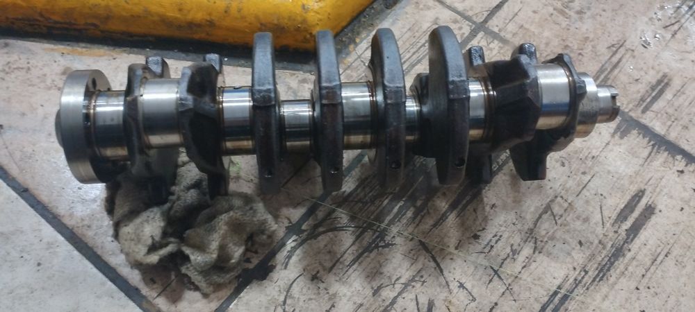 Коленвал Ауди 80 Б4