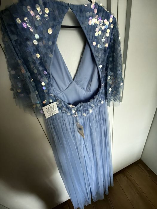Vand rochie ocazie