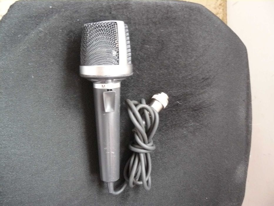 Microfon UHER . akai sony  teac