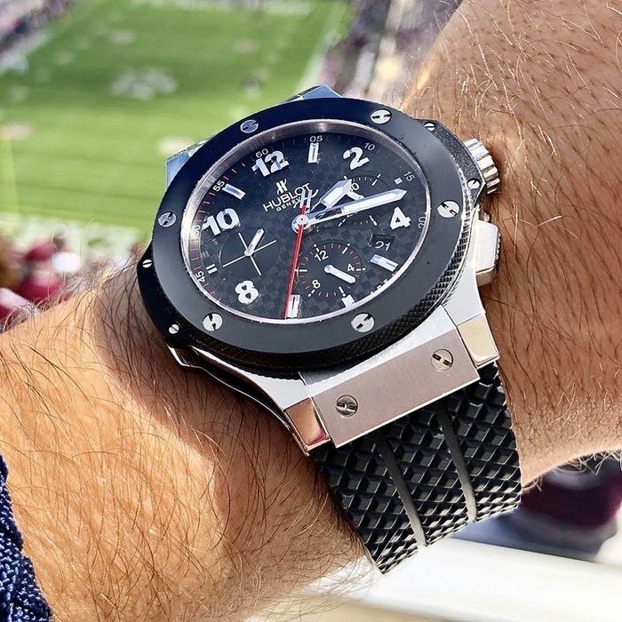 Hb big bang 44,mm ( ETA )