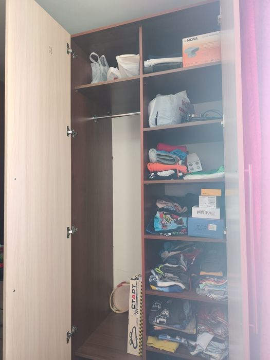 Продам двух створчатый шкаф б/у