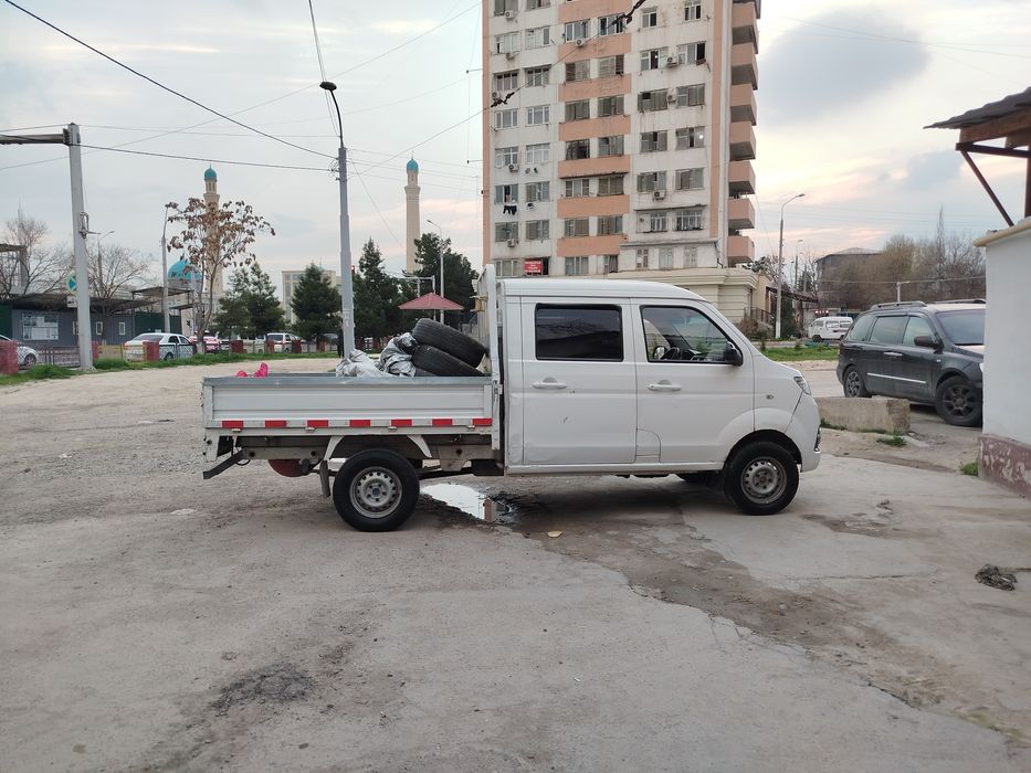 Srochno sotiladi Shinray mexanika dubl kabina.