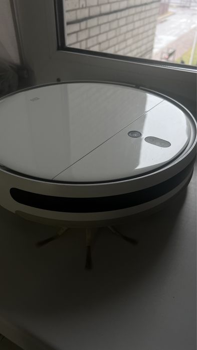 Продам робот пылесос