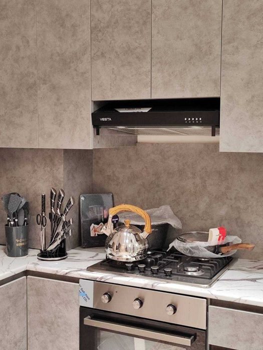 Silk Road,2/6/10, 45м2 Ориентир: Буз базар, БИЙ метро под ключ !!