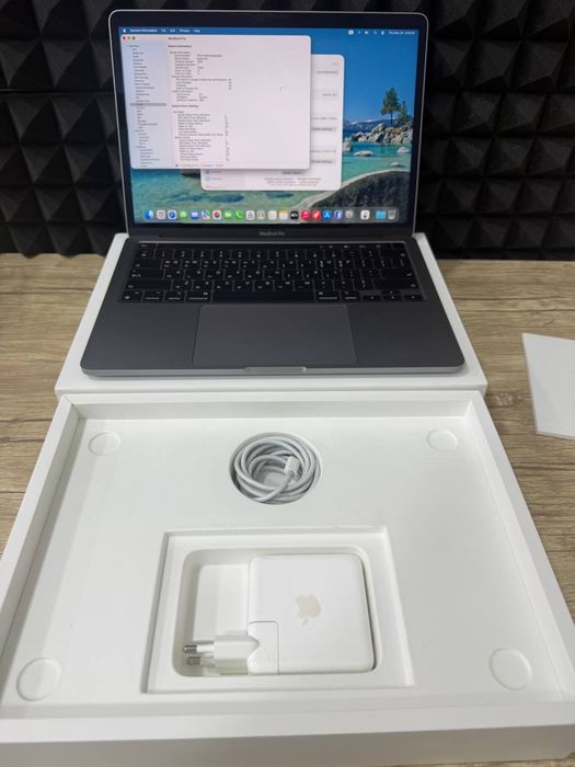 Macbook pro m1 8GB 256GB