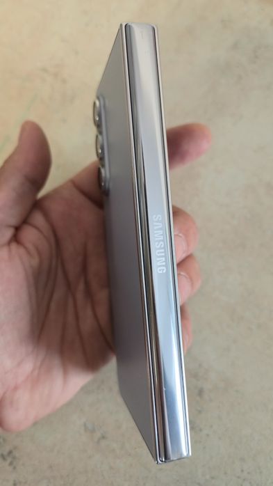 Samsung Fold 5 DS 512 Mb 12 Gb