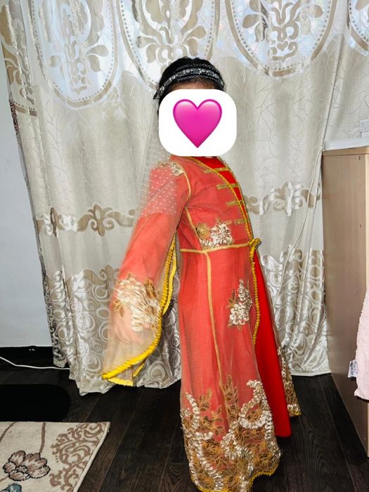 Продам платье : узбекский , испансикий, грузинский