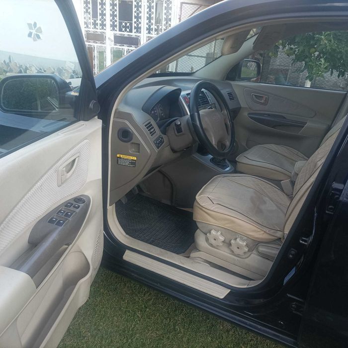 HYUNDAI Tucson 4WD 2007 2.0CRDi 140 CP E4 4x4 6 trepte AC Alcantara Navi, recent adus Italia