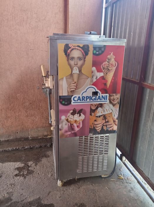 Aparat de înghețată