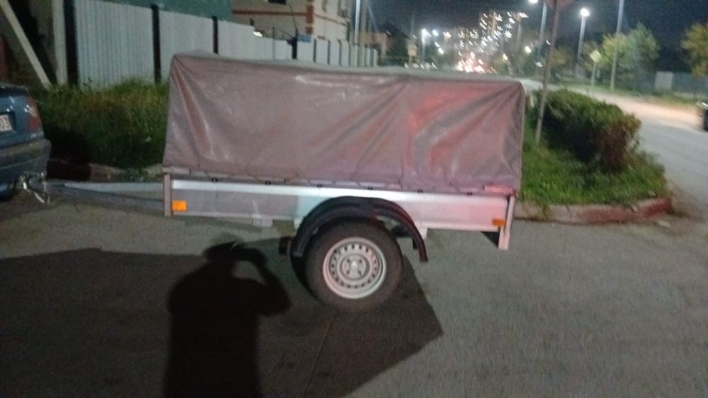 продам прицеп новый