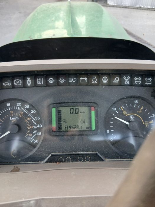 Tractor John Deere 6930