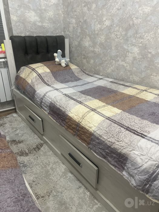 Divan s garantoy