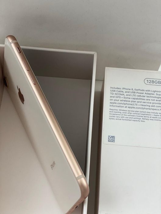 iphone 8 gold rose - Telefoane la preț mic | OLX.ro