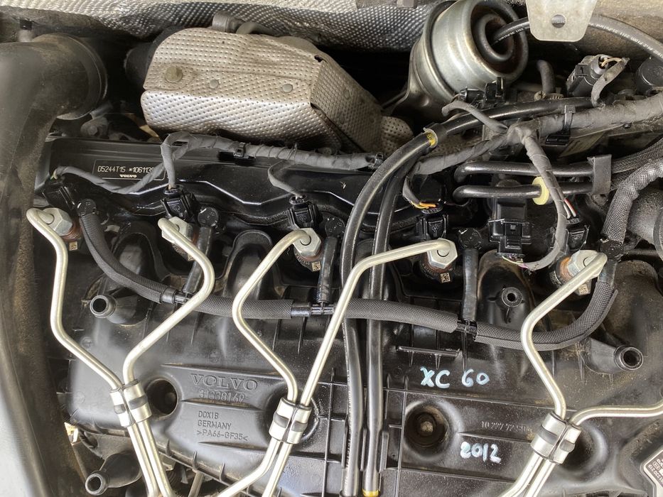 Injectoare Volvo XC 60 2.4 D 2012