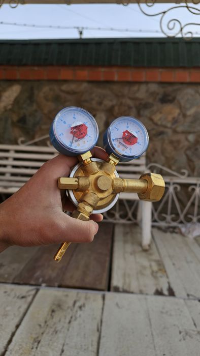 Продам Газовый резак и редукторы
