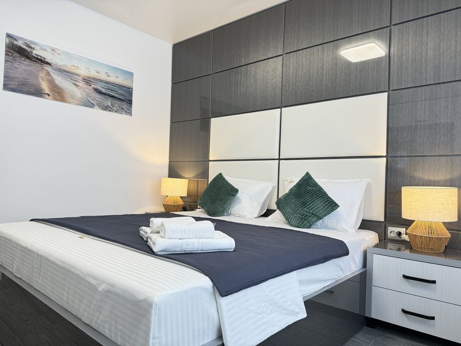 B Luxury Glam Apartments Cazare Regim Hotelier Central Adress