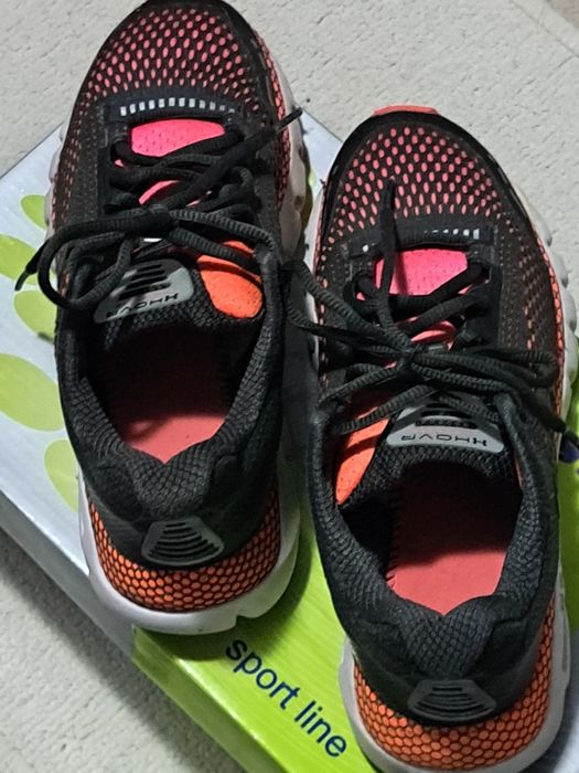 Маратонки  в много добро състояние 15€