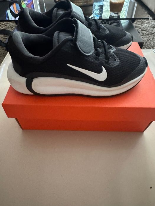 детски маратонки Nike