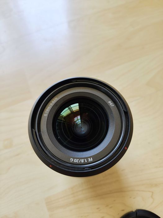 обектив Sony FE 20mm f/1.8 G