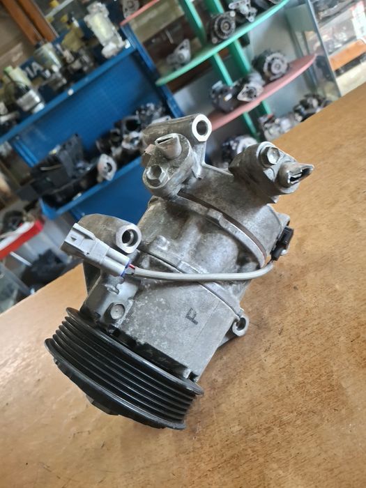 Compresor aer condiționat Toyota  Yaris Auris  Verso  Corolla  Axio 1.3 1.5