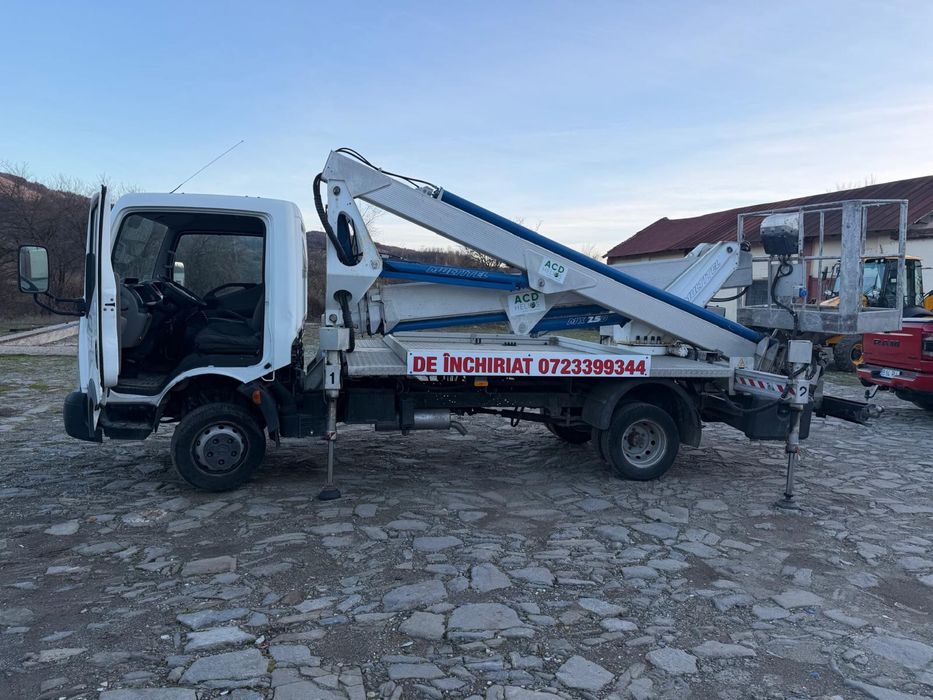 Nacela Nissan Cabstar Multitel 25