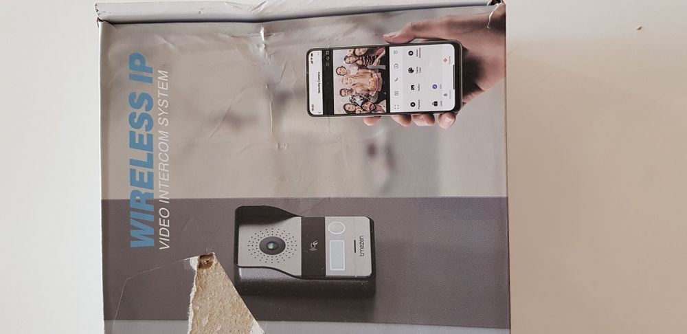 Продавам видео домофон TMEZON MZ‑IP‑V726TW с външна камера MZ‑VDP‑NE20