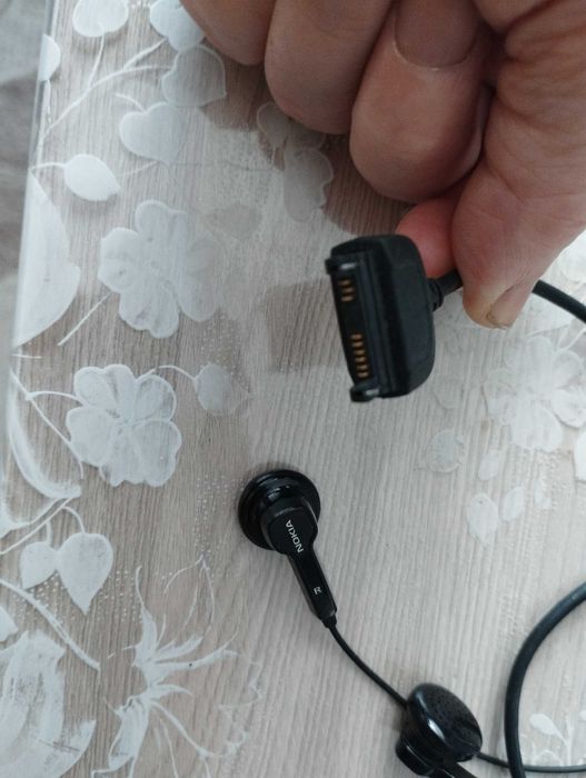 Наушники Нокиа на старые модели