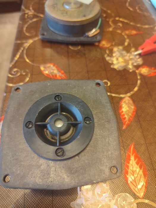 Продаю вч динамики с 90!