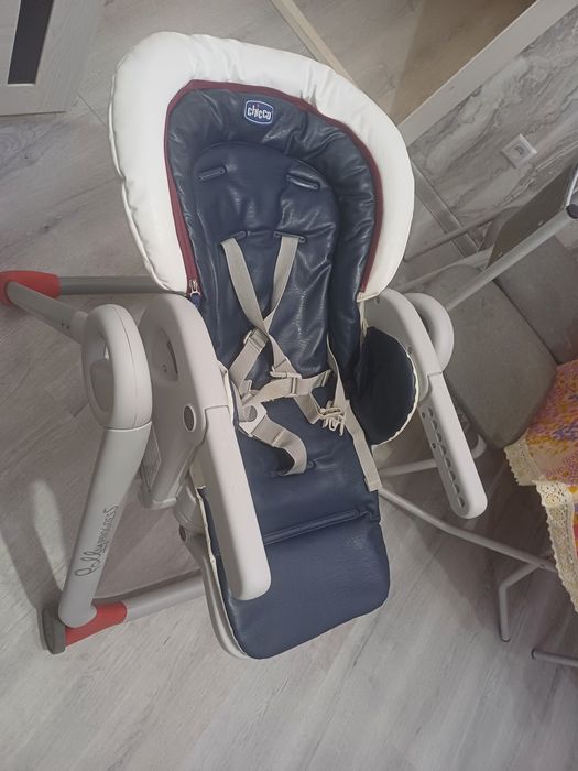 Продаётся фирменный кормления стульчик Chicco Polly progress 6в1