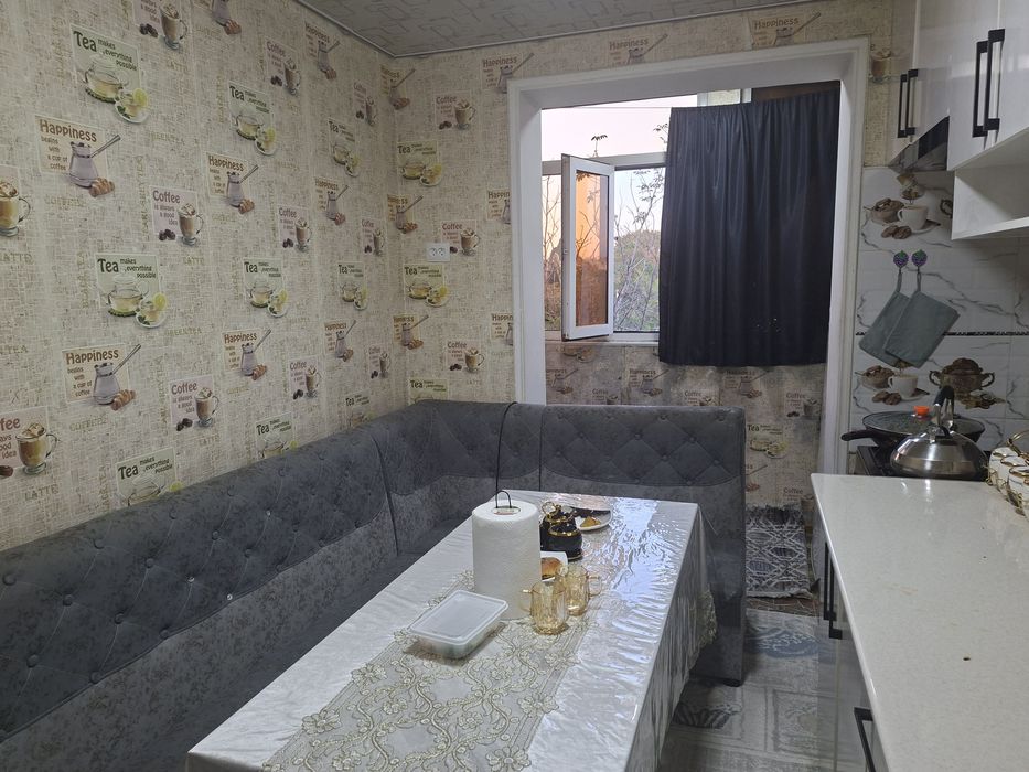 Продаётся 2 комнатная квартира адрес Сагдиана 10 дом оринтер доктор