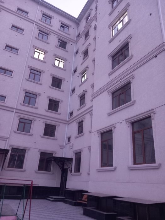 3 хоналик квартира ижарага берилади.