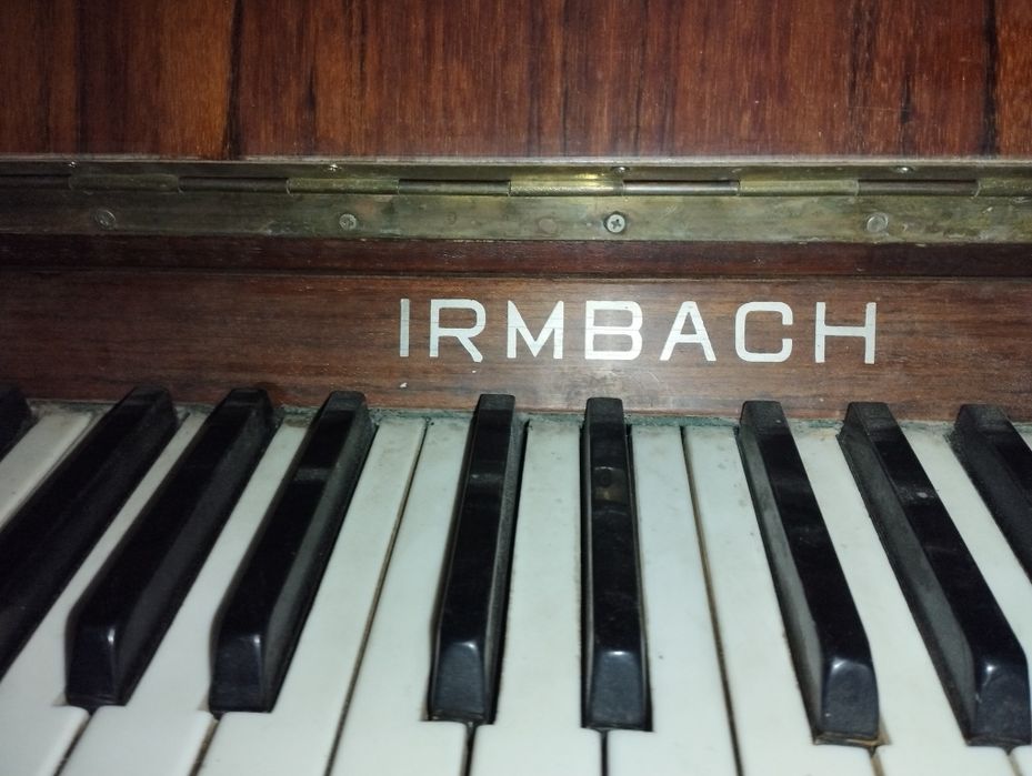 Фортепиано IRMBACH