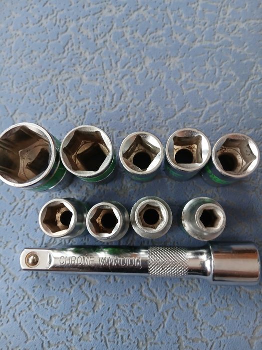 Головки для машины.