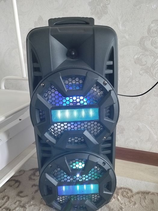 Музыкальная колонка