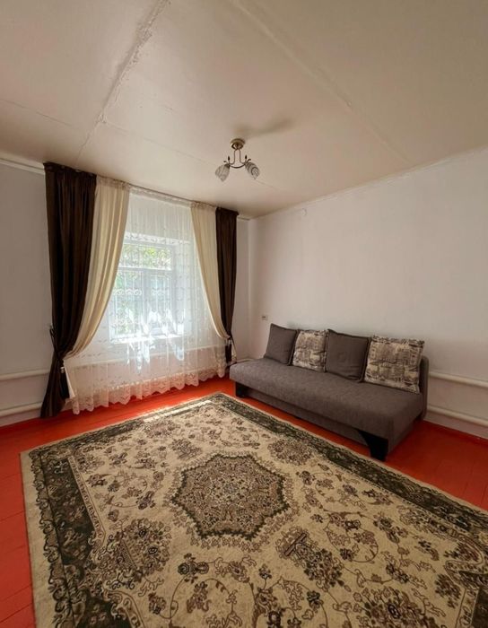 Жетісай қаласы Центрде  үй сатылады