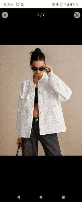 Дамско бяло яке на цветя