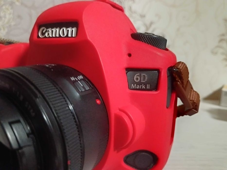 Canon 6d mark 2 ideal fotoaparat