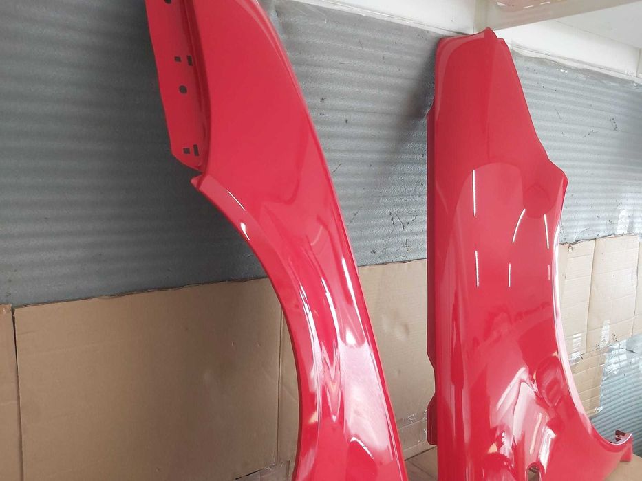 Aripa Fata Dreapta&Stanga VW Golf 4/IV 1998-2004 (LP3G (Rosu))