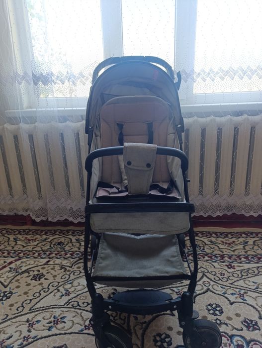 Продам детскую коляску
