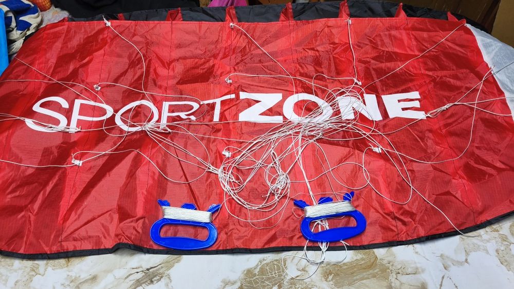 Хвърчило  кайт с две въжета