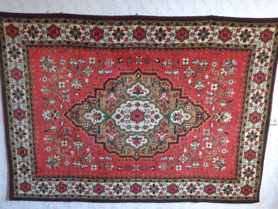 Продаются настенные ковры