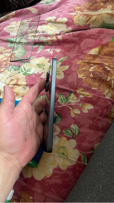 Продам Xiaomi redmi note 13