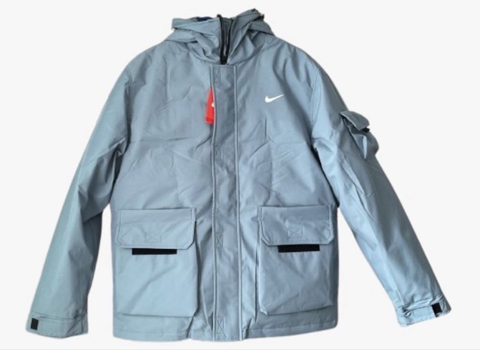 Продается зимная куртка